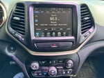 2016 Cherokee Thumbnail 12