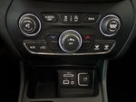 2016 Cherokee Thumbnail 21