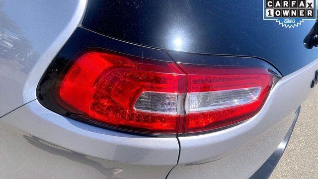 2018 Jeep Cherokee Tech Connect
