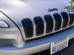 2018 Cherokee Thumbnail 27