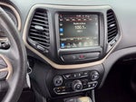2018 Cherokee Thumbnail 20