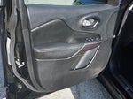 2019 Cherokee Thumbnail 24