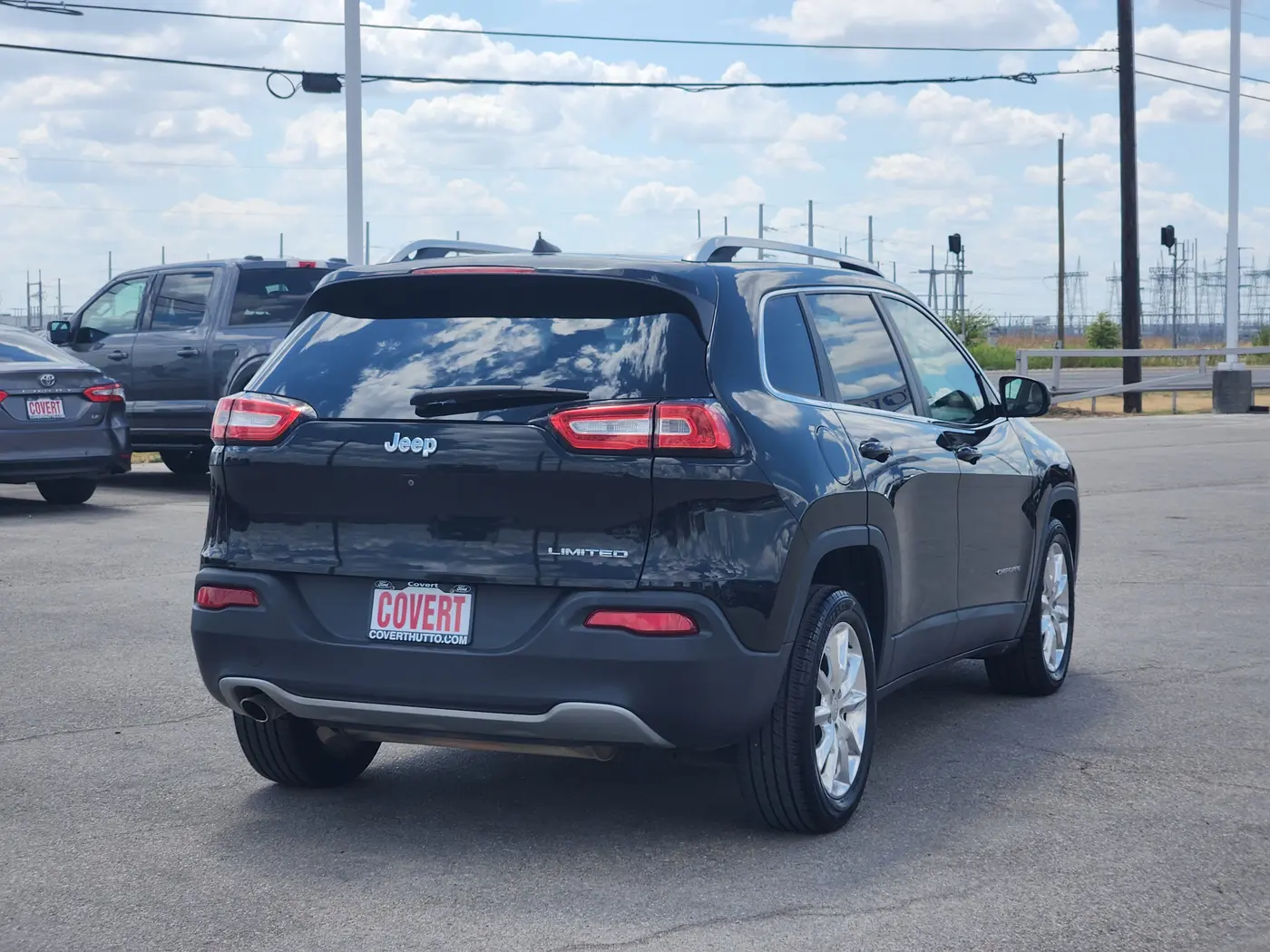2016 Jeep Cherokee - $9,909