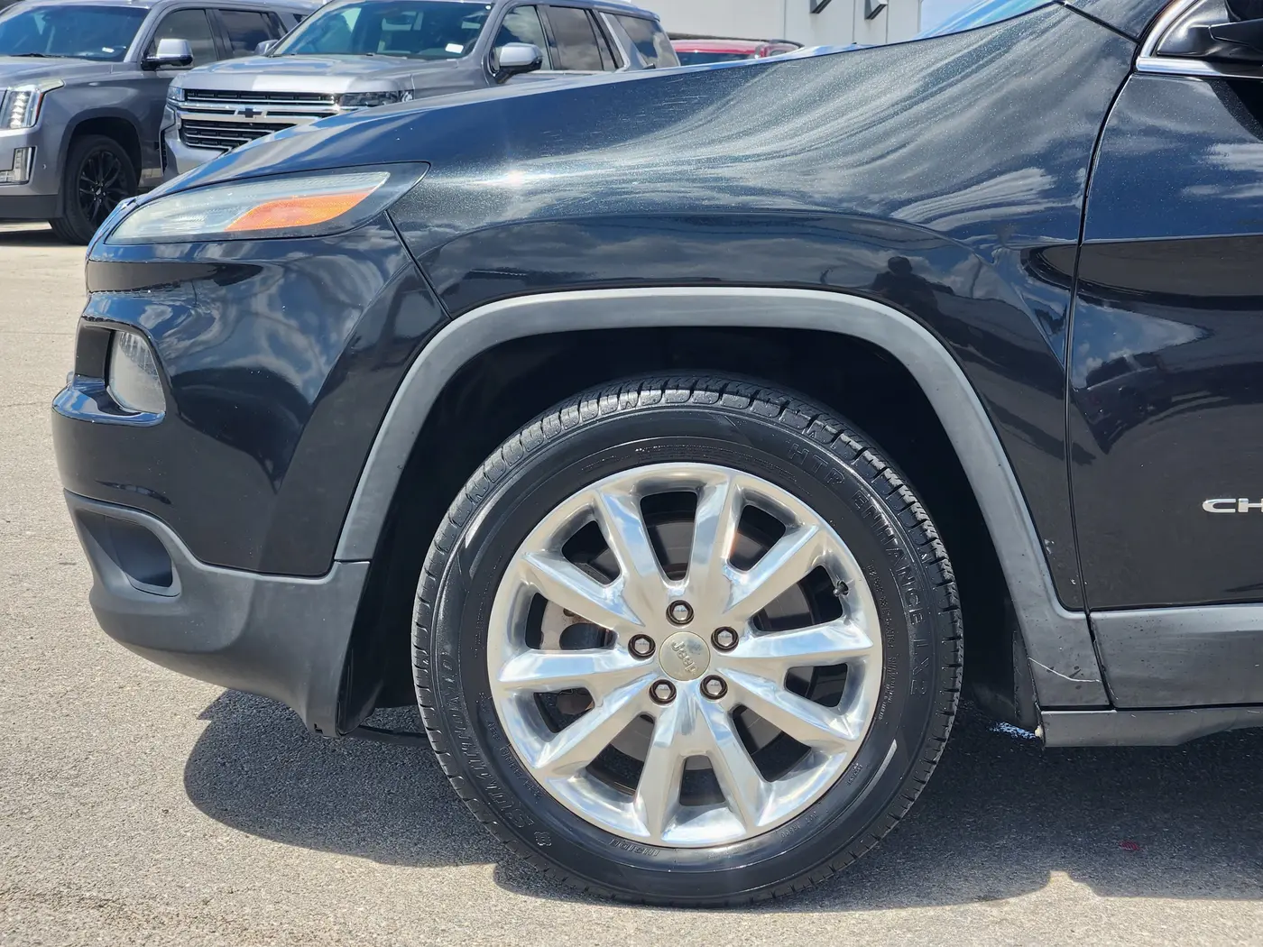 2016 Jeep Cherokee - $9,909