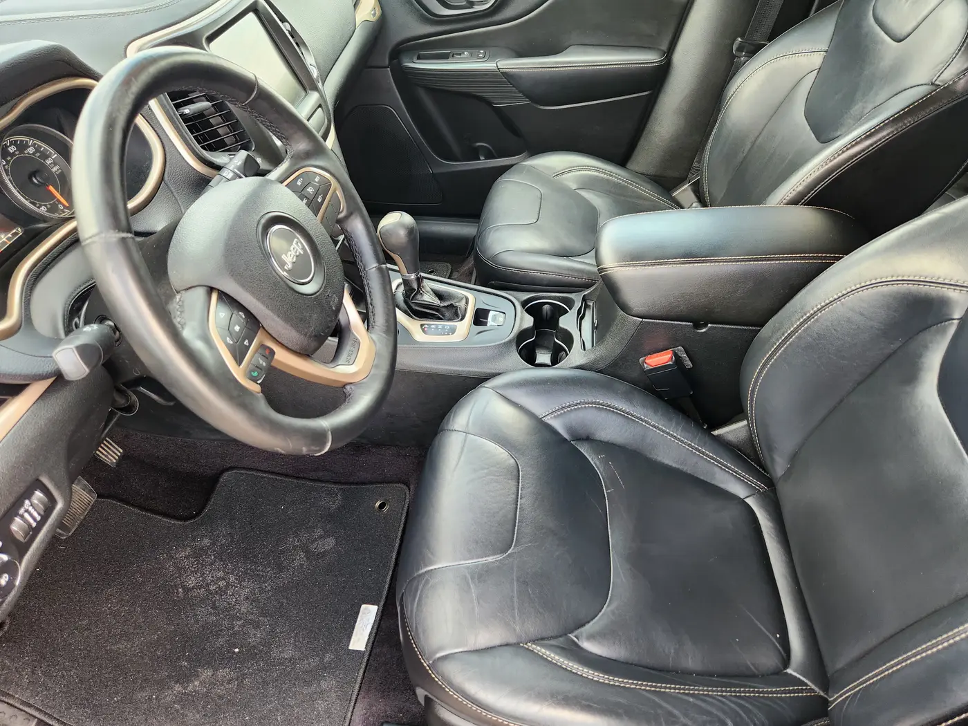 2016 Jeep Cherokee - $9,909