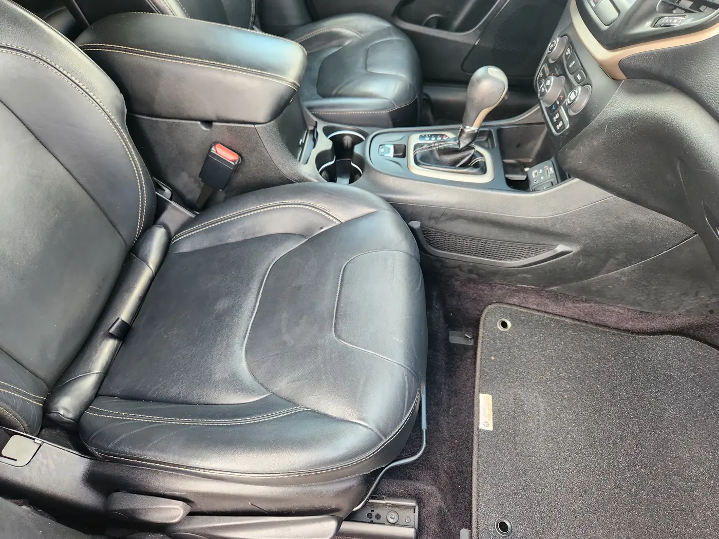 2016 Jeep Cherokee - $9,909