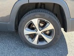 2020 Cherokee Thumbnail 26