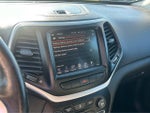 2014 Cherokee Thumbnail 28