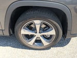 2019 Cherokee Thumbnail 17