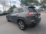 2019 Cherokee Thumbnail 7