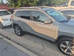 2020 Cherokee Thumbnail 16