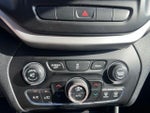 2015 Cherokee Thumbnail 24