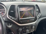 2016 Cherokee Thumbnail 36