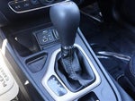 2016 Cherokee Thumbnail 20