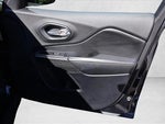 2016 Cherokee Thumbnail 30