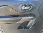 2019 Cherokee Thumbnail 20