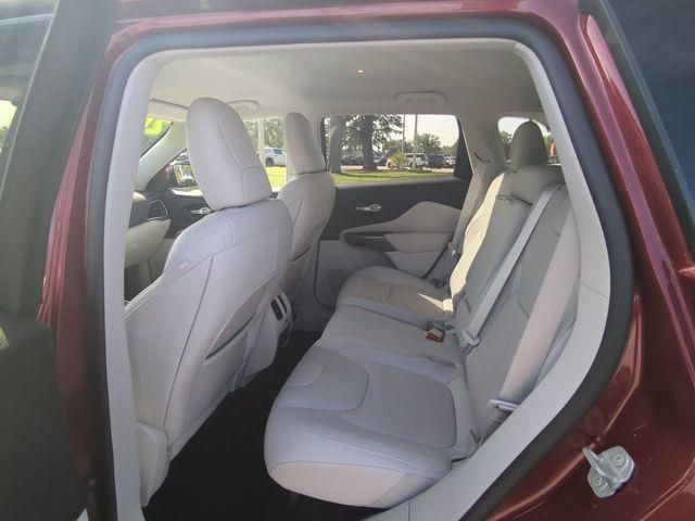 2020 Jeep Cherokee - $17,779