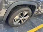 2019 Cherokee Thumbnail 7