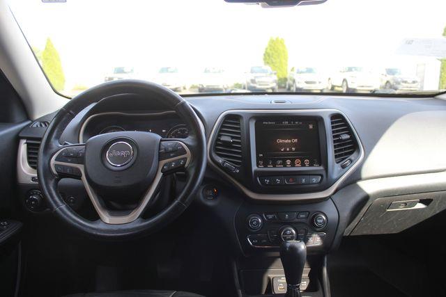 2014 Jeep Cherokee - $8,980