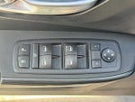 2016 Cherokee Thumbnail 16