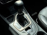 2016 Cherokee Thumbnail 30