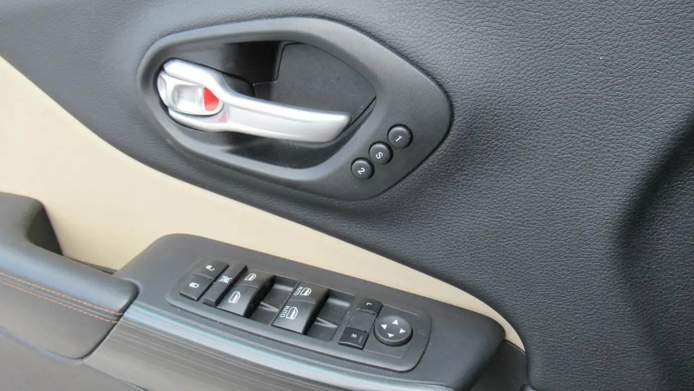 2016 Jeep Cherokee High Altitude
