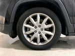 2017 Cherokee Thumbnail 6