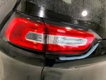 2017 Cherokee Thumbnail 13