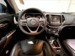 2017 Cherokee Thumbnail 14