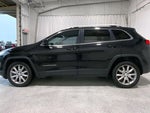 2017 Cherokee Thumbnail 26