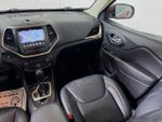2016 Cherokee Thumbnail 23