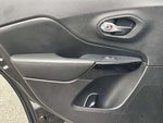 2019 Cherokee Thumbnail 10