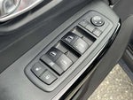 2019 Cherokee Thumbnail 15