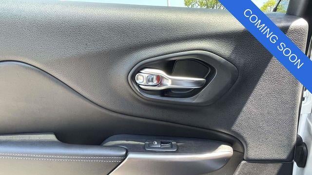 2019 Jeep Cherokee Altitude