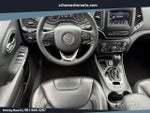 2020 Cherokee Thumbnail 13