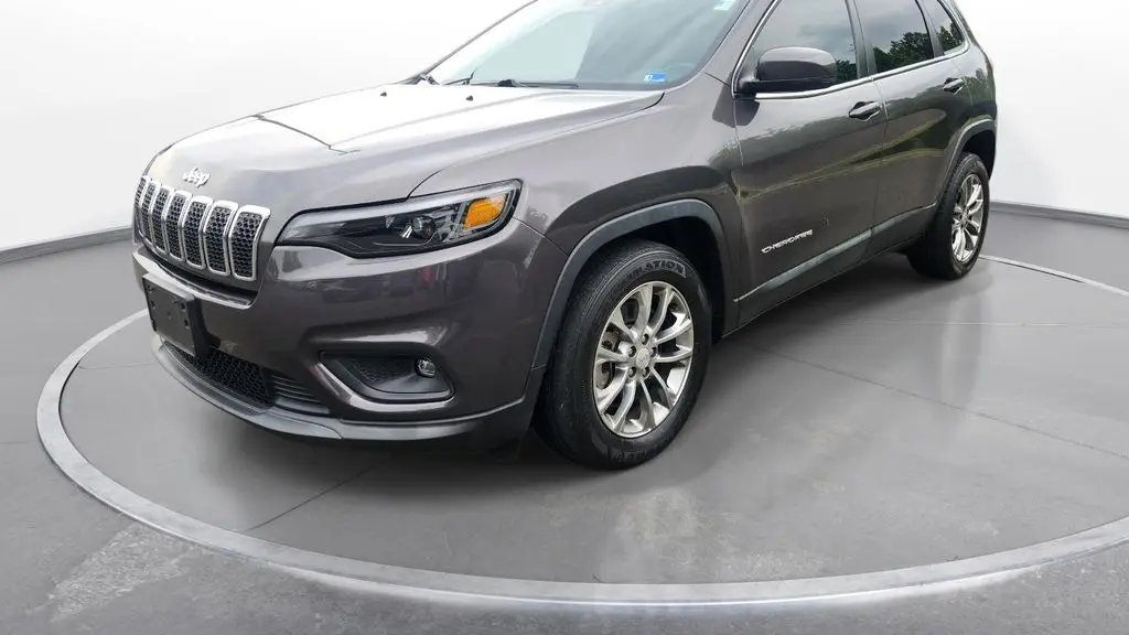 Preowned 2021 Jeep Cherokee Latitude Plus for Sale