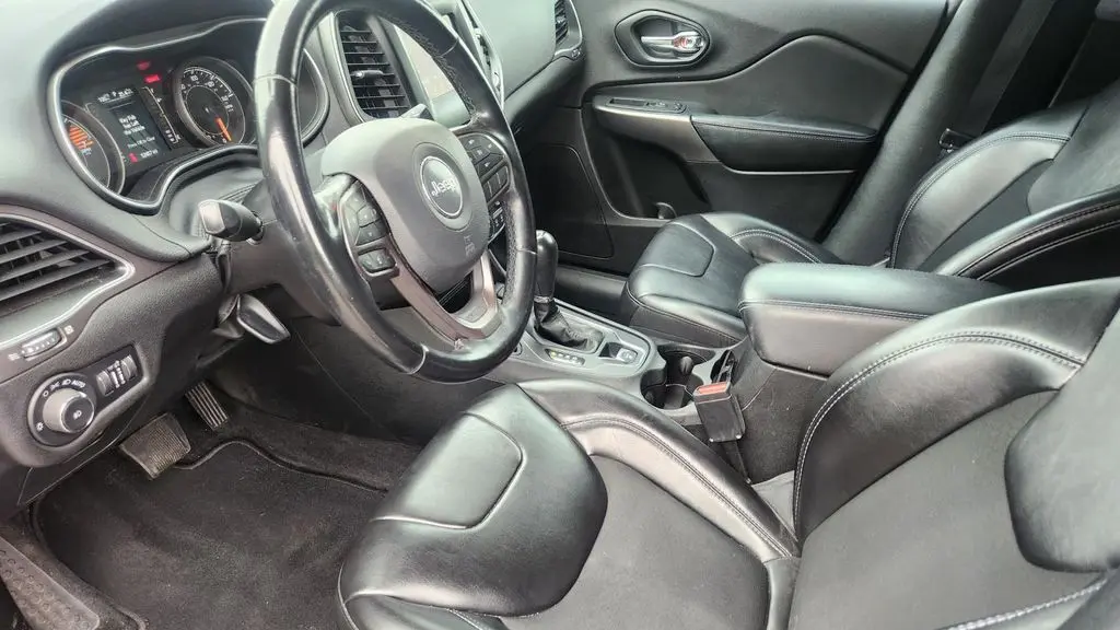 2021 Jeep Cherokee Latitude Plus