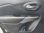 2021 Cherokee Thumbnail 10