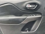 2021 Cherokee Thumbnail 14