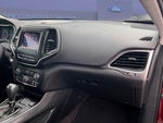 2019 Cherokee Thumbnail 26