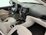 2021 Cherokee Thumbnail 26