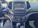 2021 Cherokee Thumbnail 30