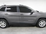 2018 Cherokee Thumbnail 14