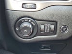 2019 Cherokee Thumbnail 23