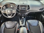 2019 Cherokee Thumbnail 28