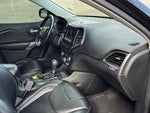 2019 Cherokee Thumbnail 15