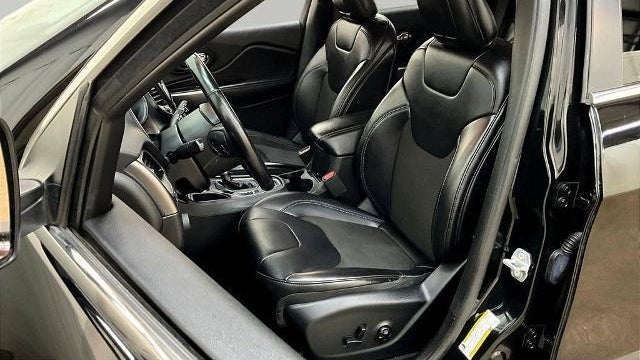 2019 Jeep Cherokee Altitude