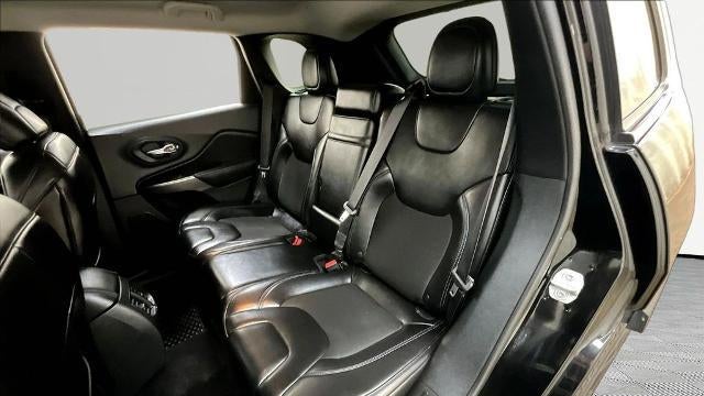 2019 Jeep Cherokee Altitude