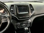 2019 Cherokee Thumbnail 6