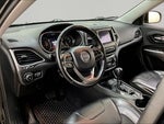 2019 Cherokee Thumbnail 14
